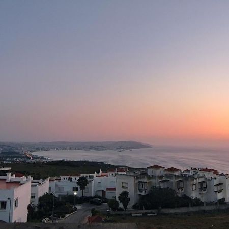 Magnifique Appartement De Standing A Tanger Avec Vue Sur Mer Et Acces Piscine Luaran gambar